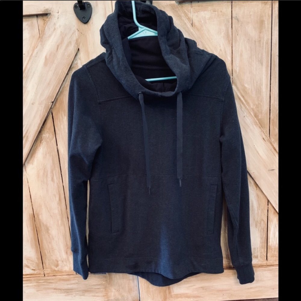 lululemon Hoodie SZ-8 Great Condition ❤️